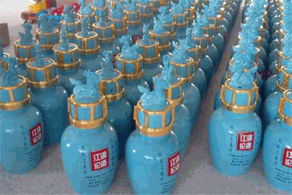 江湖论酒品牌图片