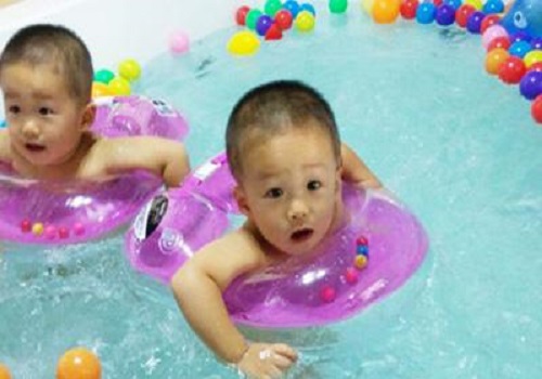 三瑟海婴儿游泳馆
