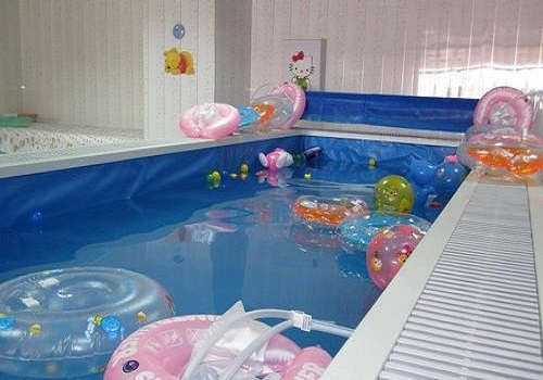 奥申婴幼儿游泳馆