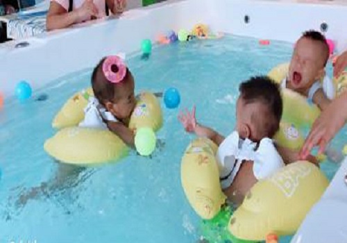 海豚贝贝婴儿游泳馆