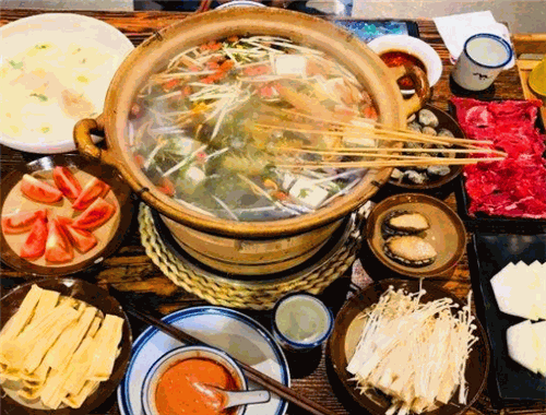 鲜看锅里港式打边炉