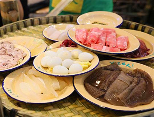 三搭火市井火锅