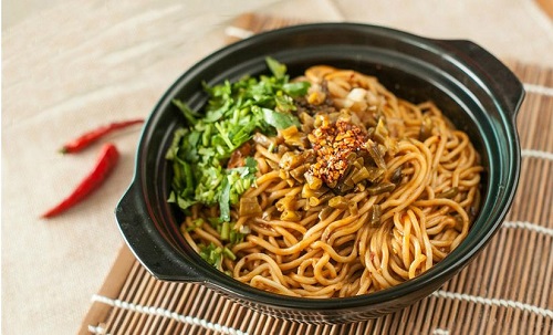 启典热干面