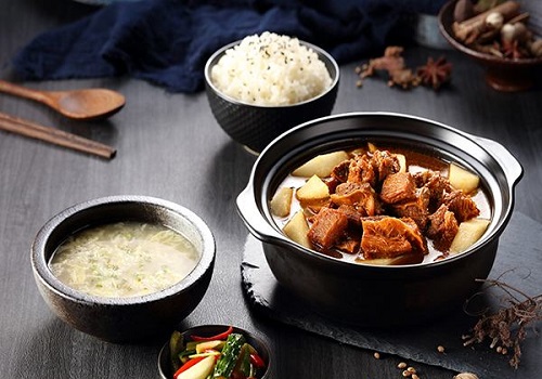 酱子辣骨饭