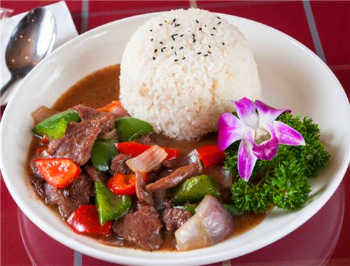 偶拌秘汁牛肉饭