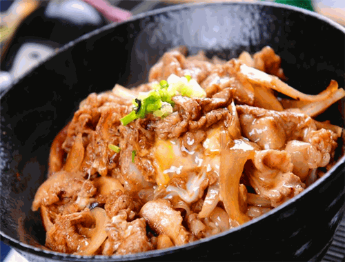 偶拌秘汁牛肉饭