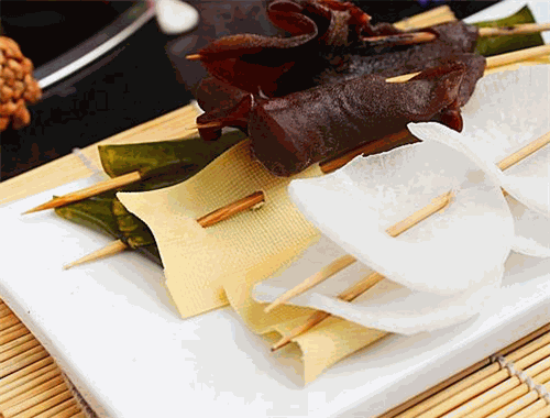 六婆串串香火锅