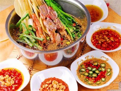 六婆串串香火锅