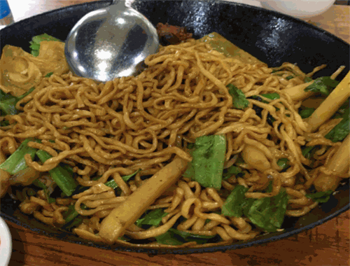 冰城外婆铁锅炖面