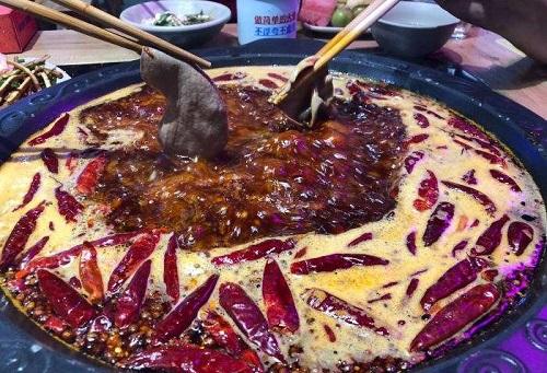巴门焱裸火锅