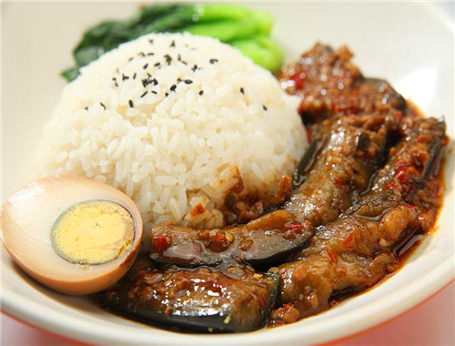 八块八快餐
