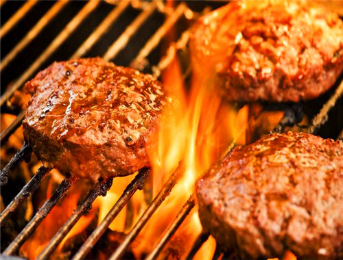 盘聚串串VS烤肉