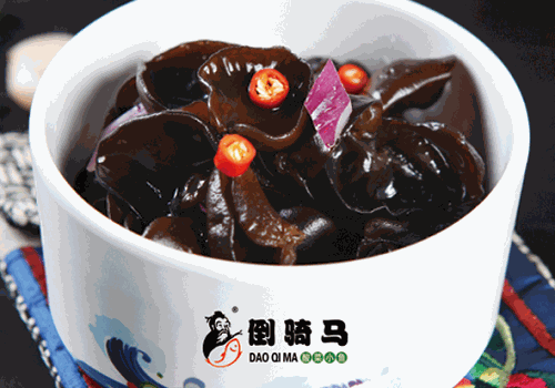 倒骑马酸菜小鱼