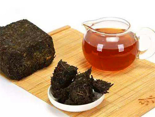 易衡草木饮品