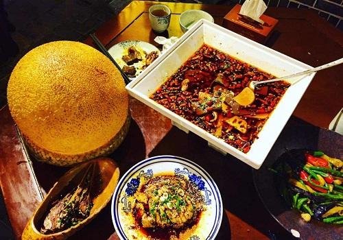 杨记隆府