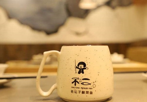不二老坛子酸菜鱼