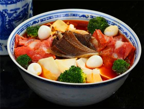 屋头麻辣烫