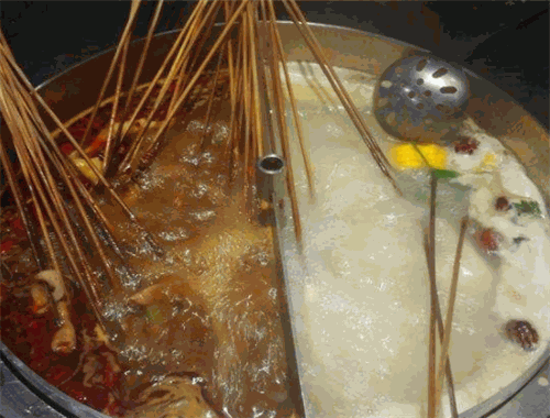 葱葱那年串串火锅