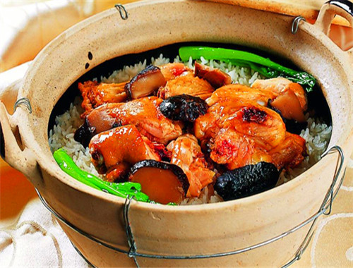 芈粉煲仔饭