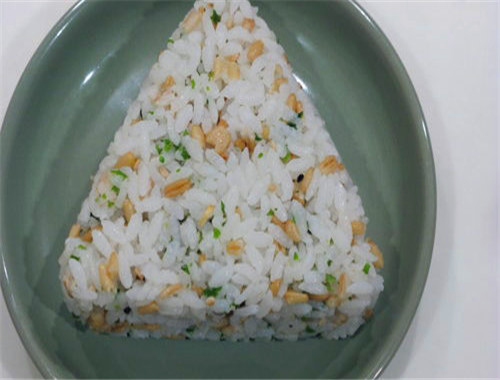 两只老饕