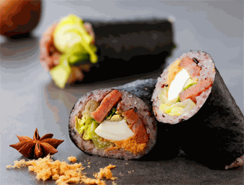 两只老饕