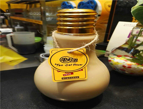 电灯泡奶茶