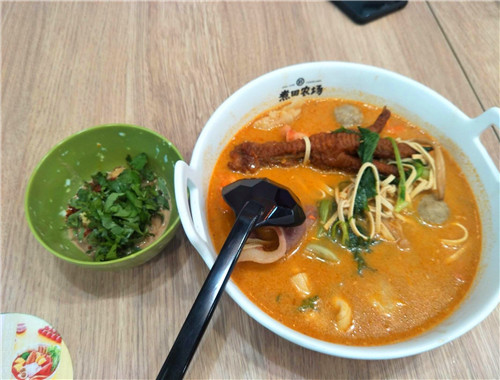 煮田农场麻辣烫