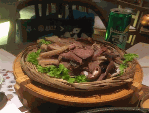 尽膳口福跷脚牛肉