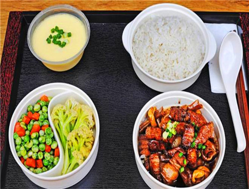 拾煲街烩烧饭