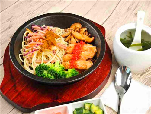 拾煲街烩烧饭