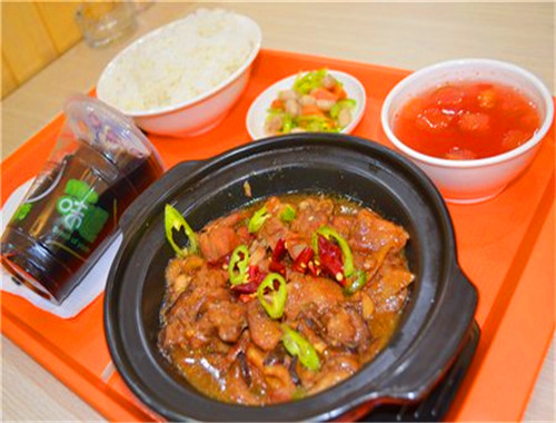 福源斋黄焖鸡米饭