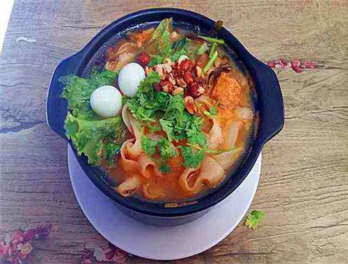 小香锅土豆粉