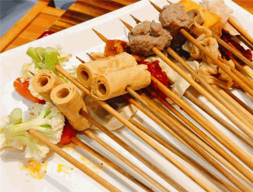 轩货小郡肝串串香