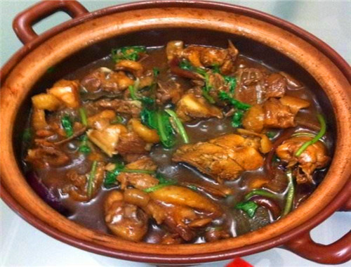 多一味鸡煲