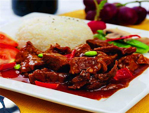 牛蛮吉牛腩饭