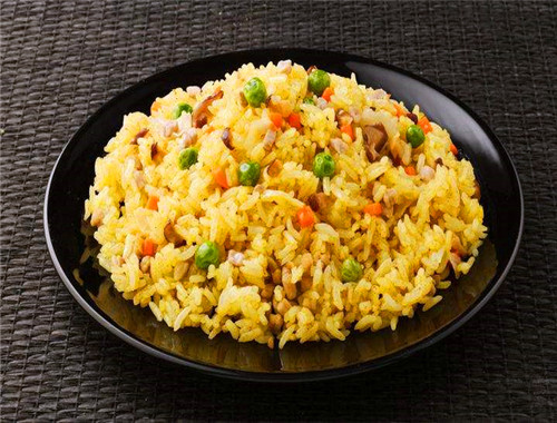 厄加特炸串炒饭