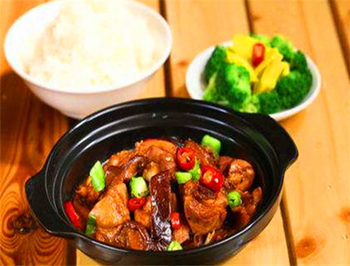 吉食道黄焖鸡米饭