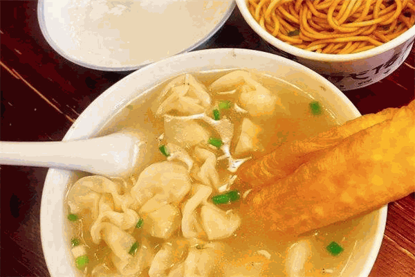 熊太婆原汤水饺加盟