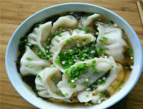一篓油水饺