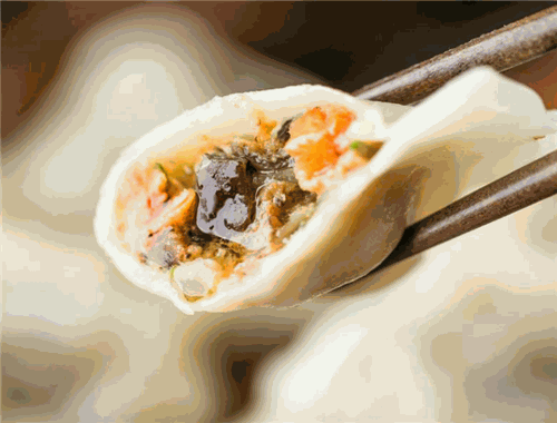 一篓油水饺