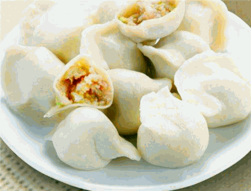 一篓油水饺