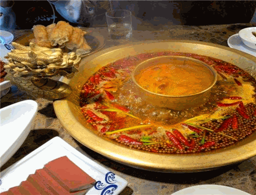 龙跃望江火锅