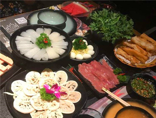花椒遇见辣椒火锅
