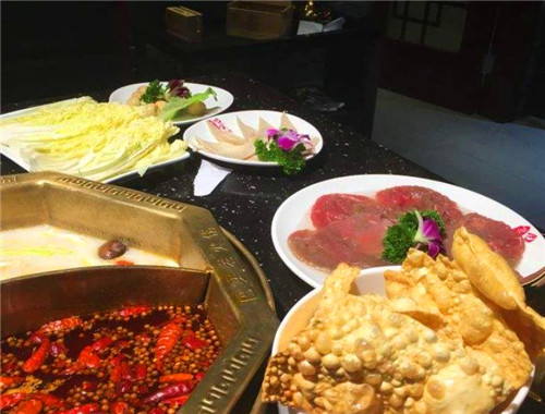 巴实火锅
