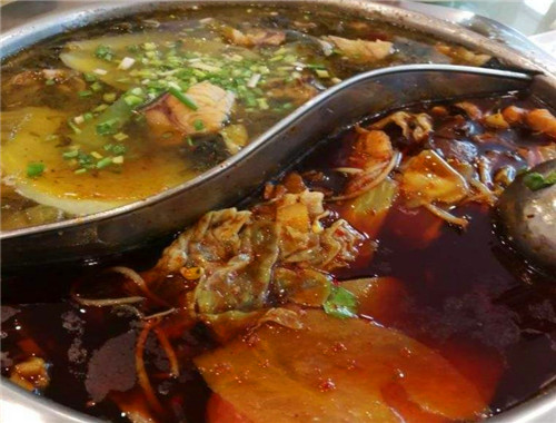巴食冷锅鱼火锅