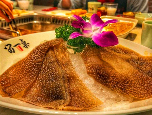 留一桌毛肚火锅