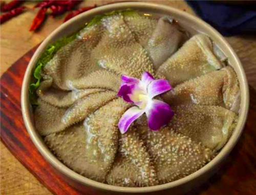 数盘盘毛肚火锅