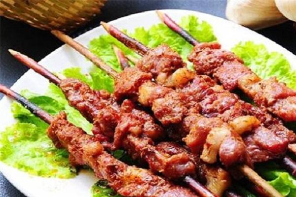 串门烧烤加盟