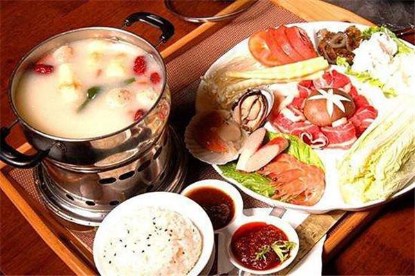 食来运转小火锅加盟