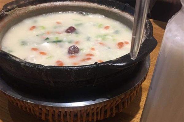 荔茵记潮汕砂锅粥